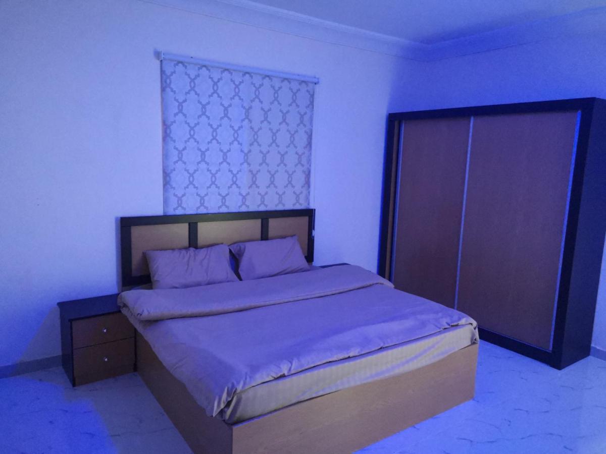 Al Shadi Apartments Yanbu Exterior foto
