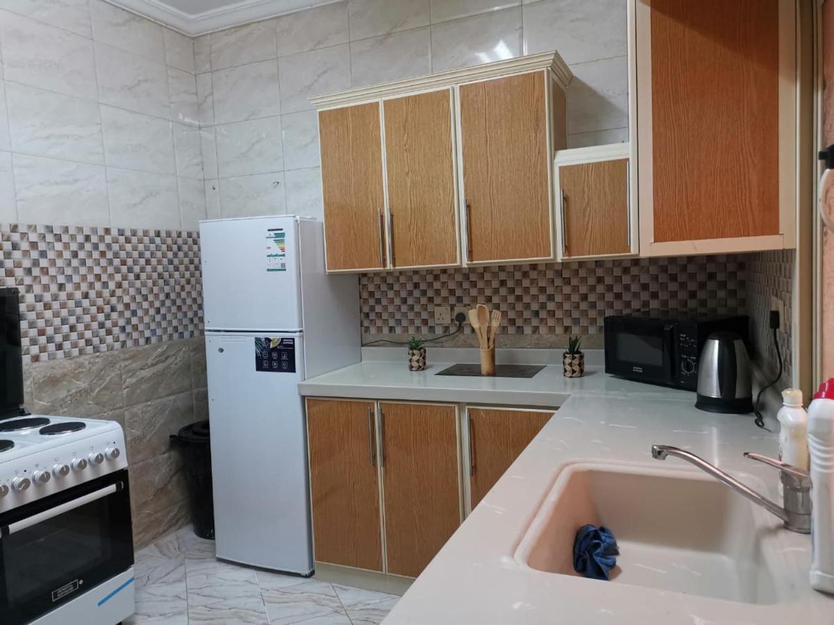 Al Shadi Apartments Yanbu Exterior foto