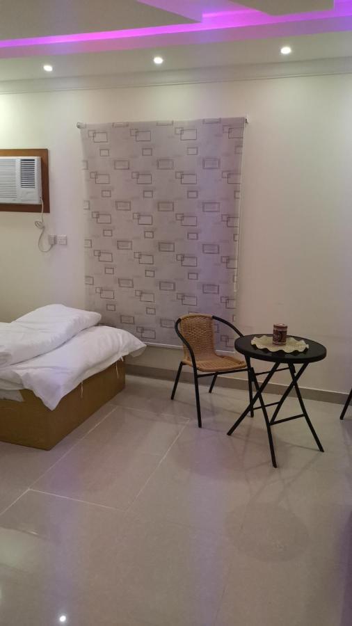 Al Shadi Apartments Yanbu Exterior foto